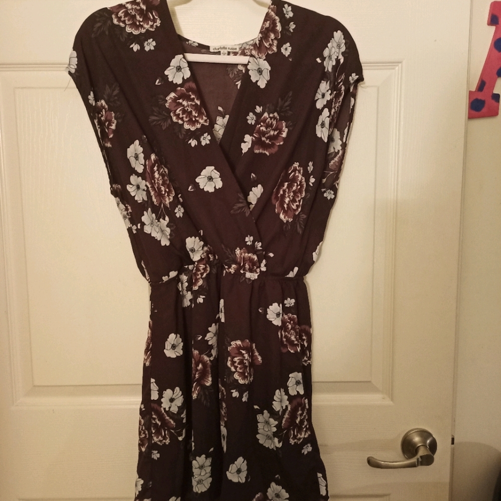 Floral V-neck Dress